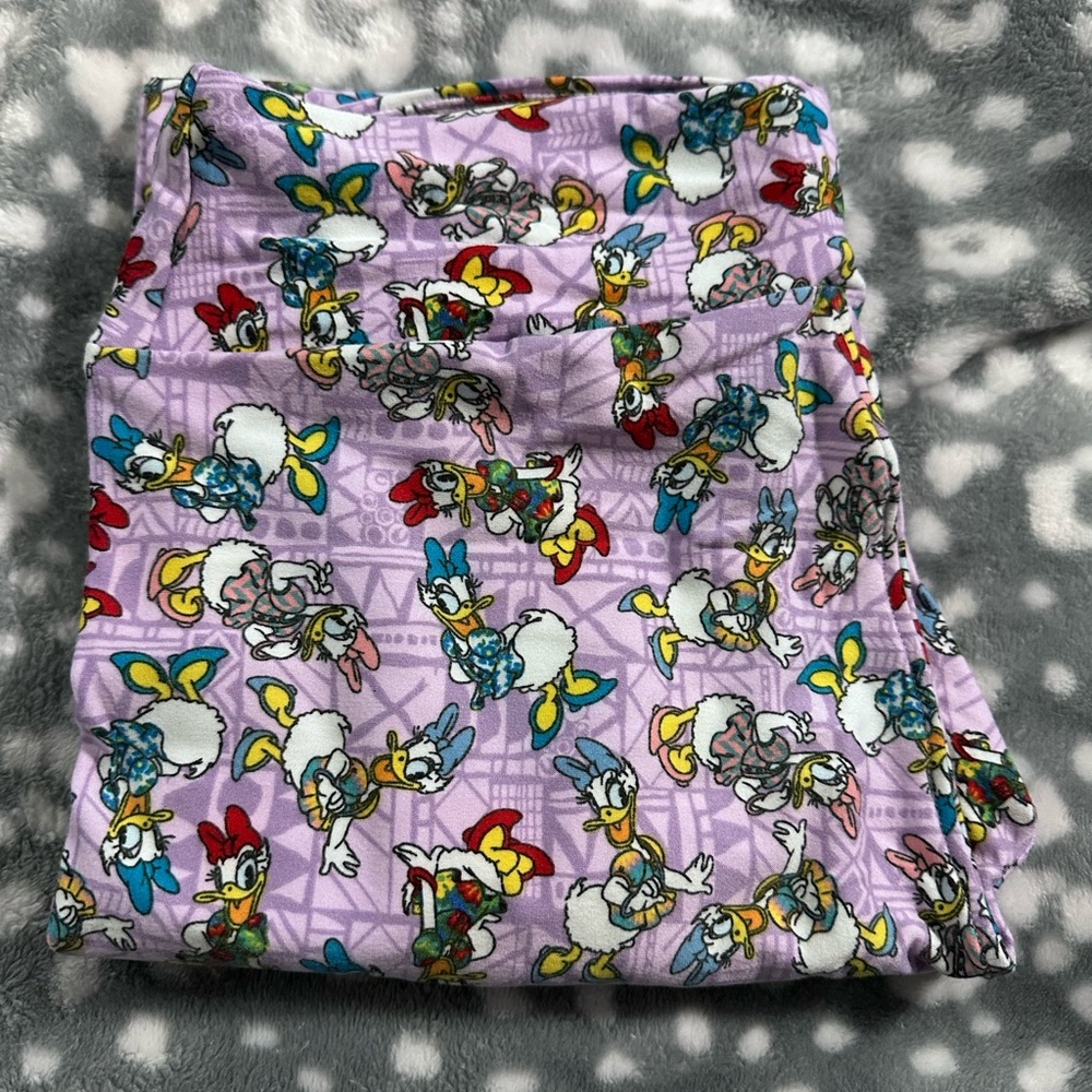 LuLaRoe Purple Cartoon Print Leggings